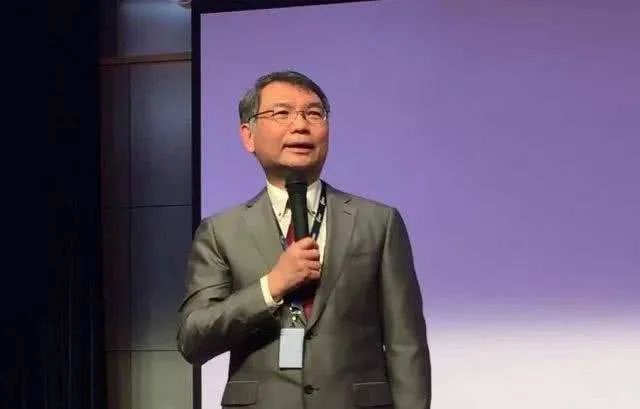 “明星级”校长莅临我校参观 —— 培养面向未来的国际化人才
